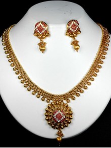 Exclusive Polki Set